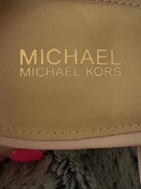 Michael Kors Two-Tone Slingback Mules in beige and Black Patent